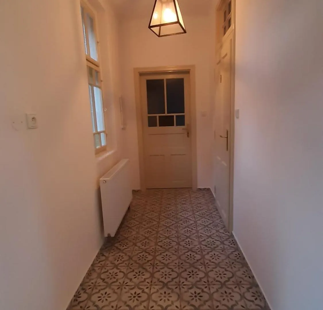 Alba Ruja Residence 2 포르투 세르보